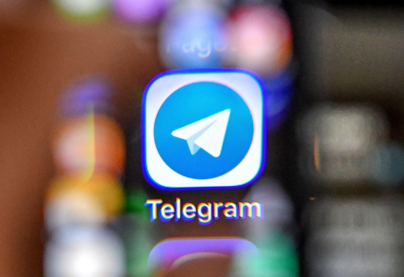 telegram电脑版文件拖拽，批量发送脚本